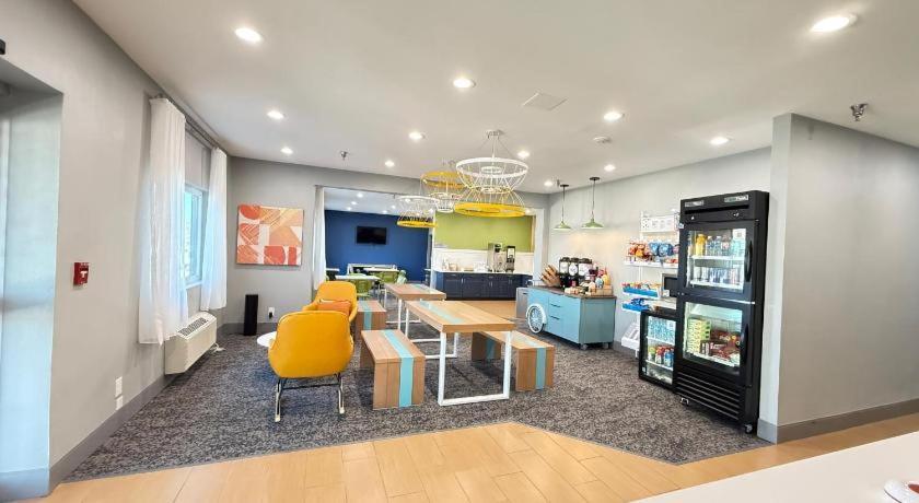 Americinn By Wyndham Moline Airport Quad Cities Exterior foto