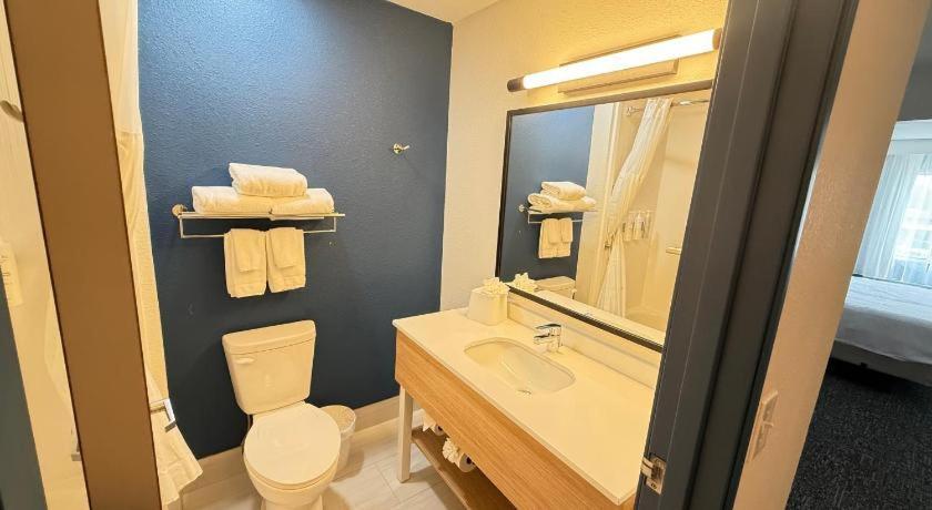 Americinn By Wyndham Moline Airport Quad Cities Exterior foto