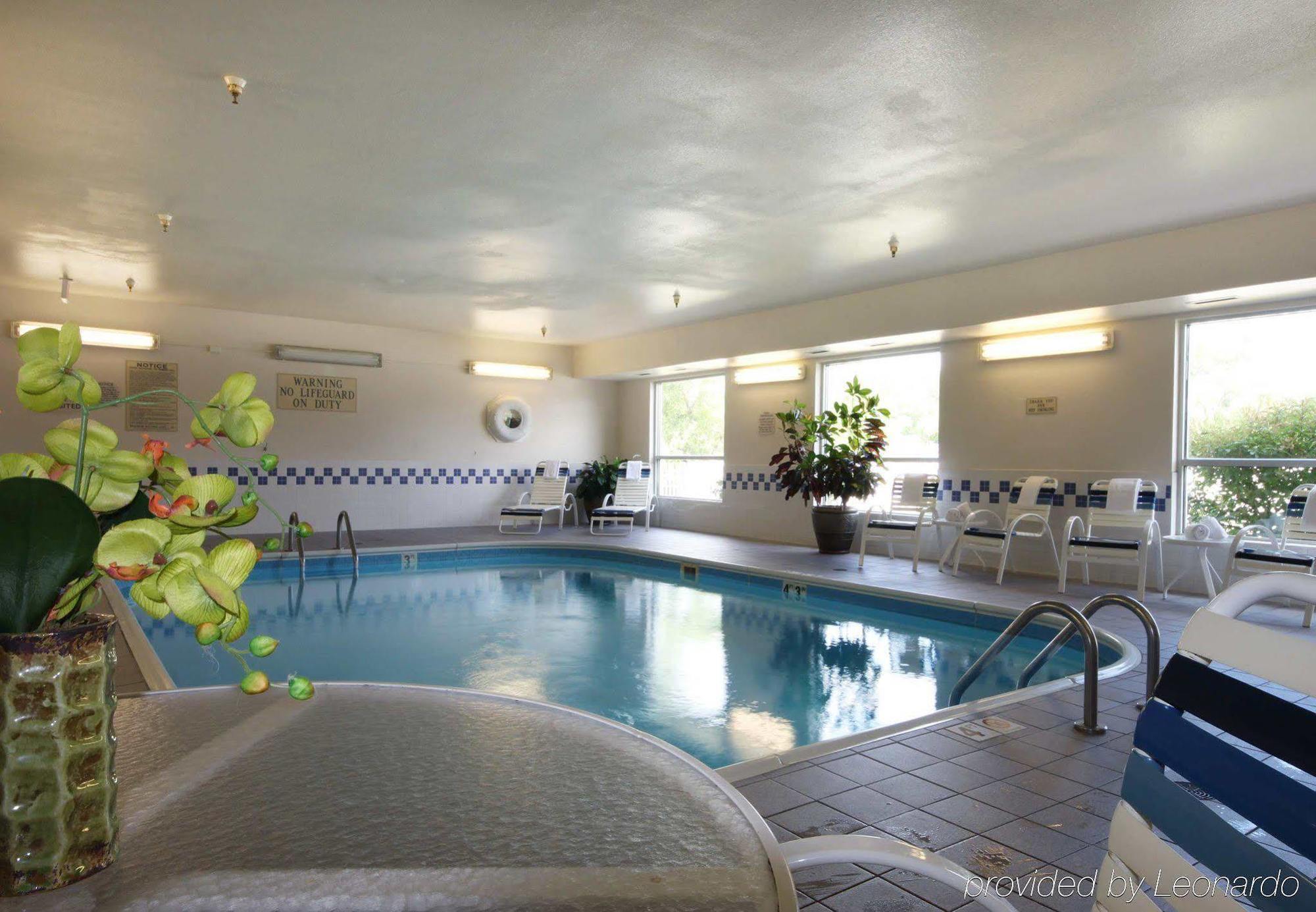 Americinn By Wyndham Moline Airport Quad Cities Exterior foto